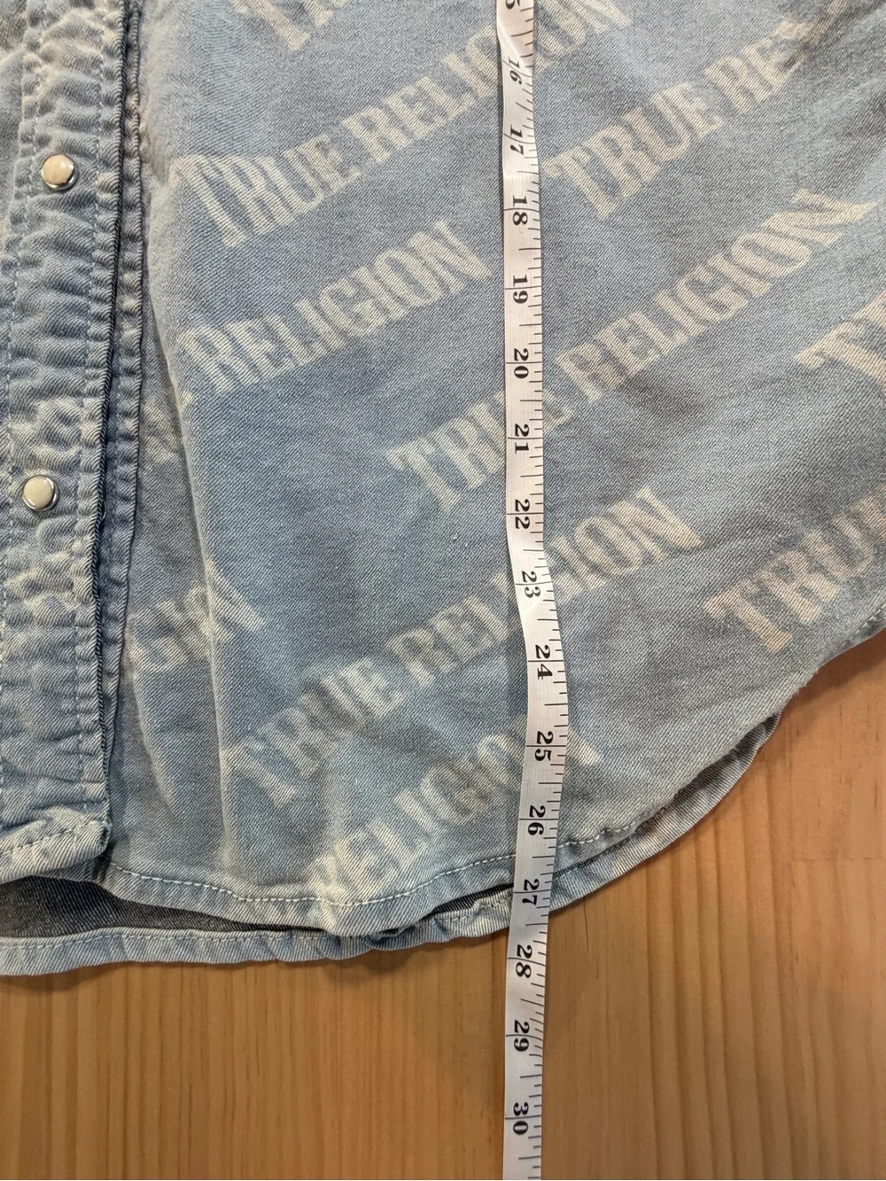 True Religion Light Blue All-Over Logo Denim Shirt Jacket B7